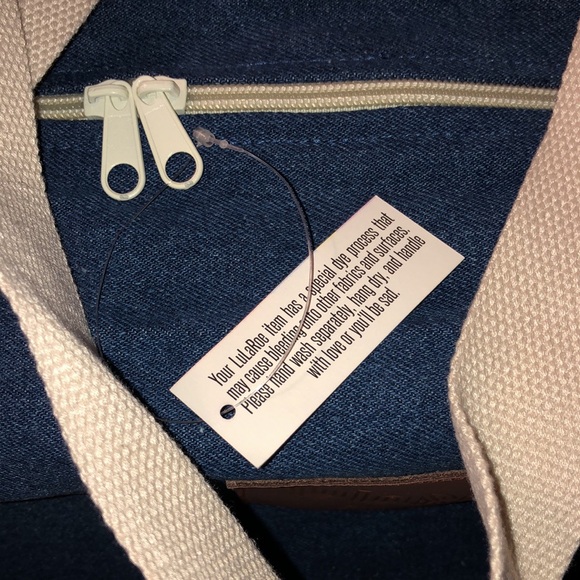 NWT- LuLaRoe Indigo denim large duffel bag - Picture 6 of 7